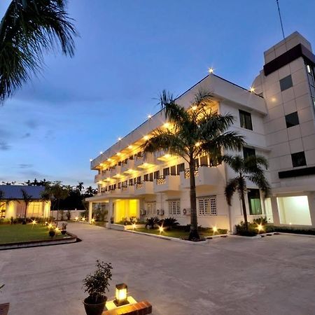 Royal Golden View Hotel Янгон Екстериор снимка